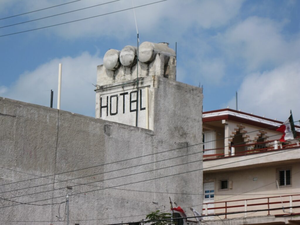 découvrez les meilleurs hôtels pour votre road trip près de la frontière, alliant confort et proximité pour un séjour agréable et pratique.