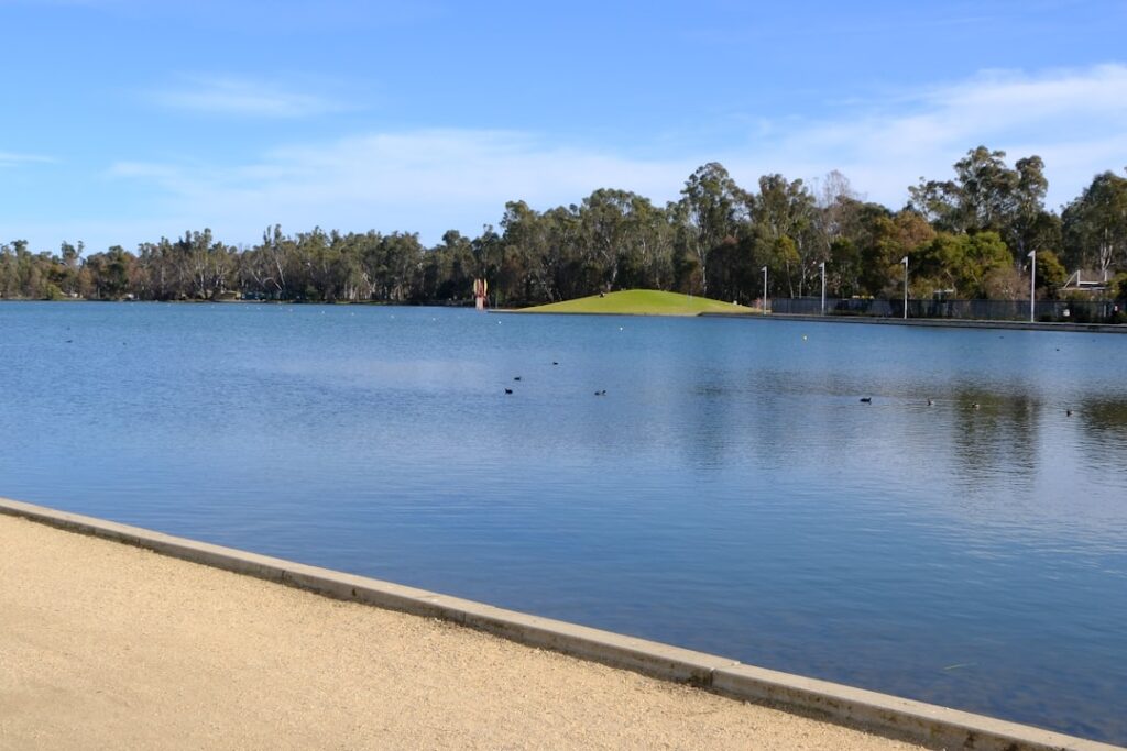 découvrez nos astuces pour profiter des parcs aquatiques tout en respectant votre budget. guide complet pour des journées rafraîchissantes à petit prix.