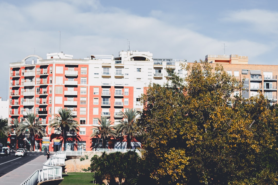 découvrez le hard rock hotel en espagne : un séjour inoubliable alliant confort moderne, musique légendaire et ambiance vibrante au cœur des plus belles destinations espagnoles.